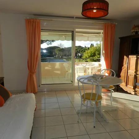 4 Pers Avec Piscine Pres De La - - Fr-1-251-776 Le Lavandou